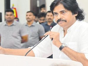 north andhra people outrage over pawan kalyan for opposing