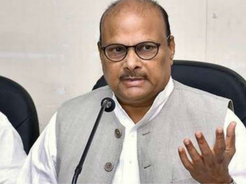 tdp senior leader yanamala ramakrishnudu facing tough time in the party