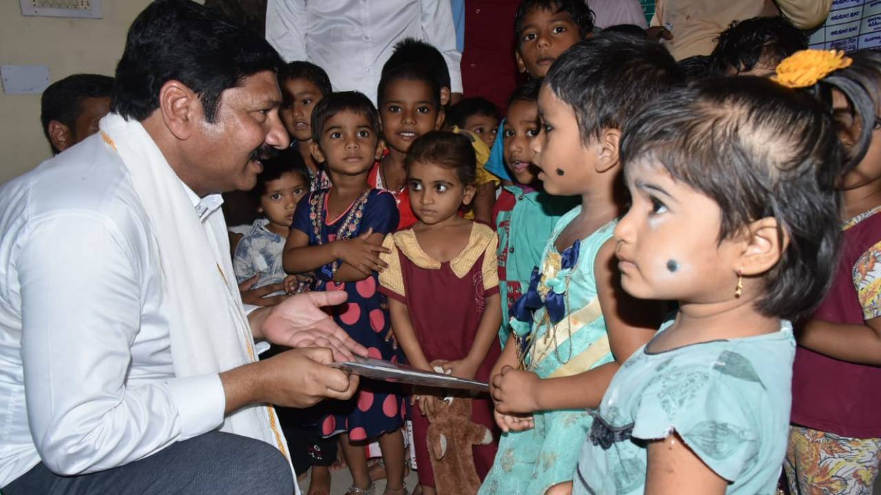 minister jogi ramesh