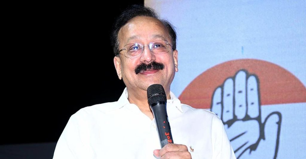 IMG_Baba_Siddique_2_1_18CCN8G9